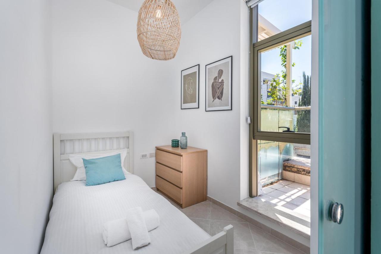 Superbe Apt Avec Terrasse Tres Proche De La Mer ! Tel Aviv Ngoại thất bức ảnh